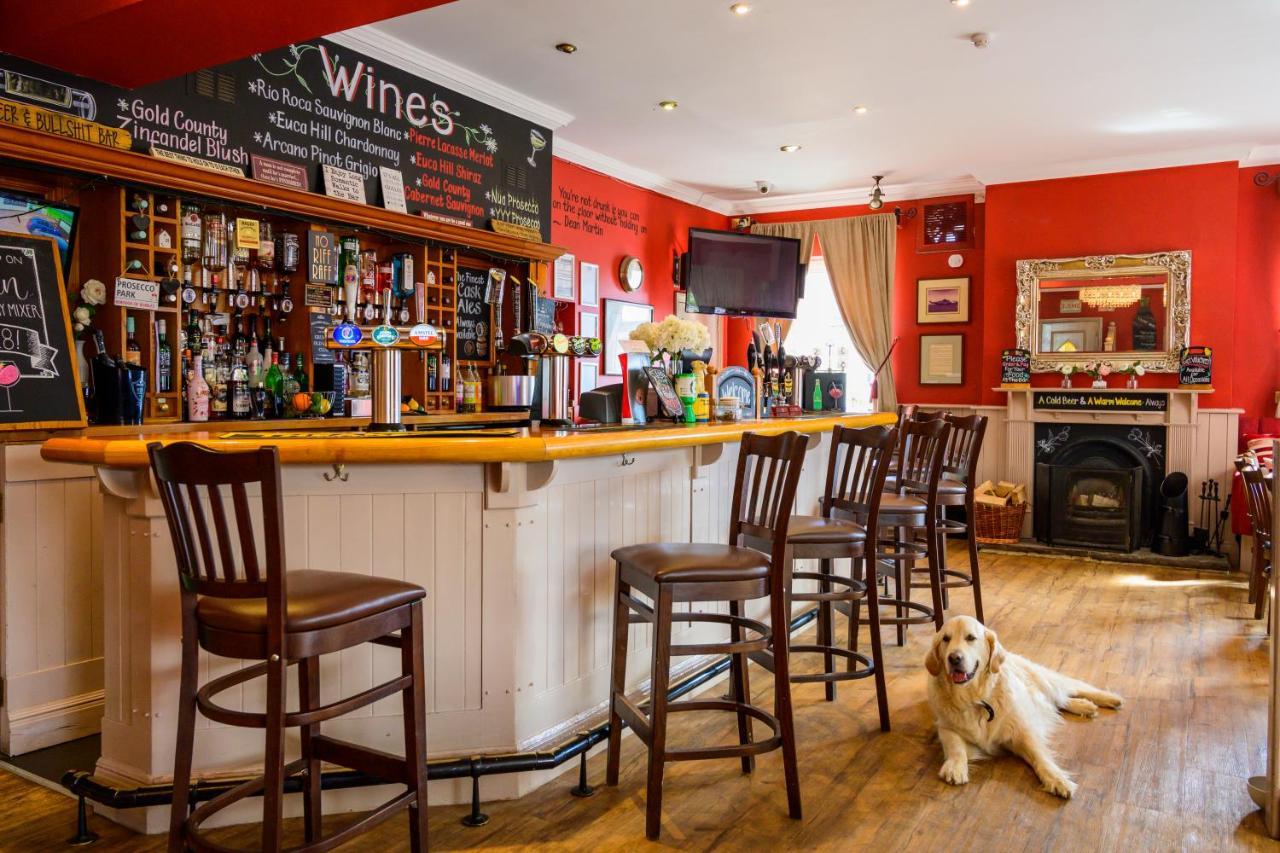 The White House Inn - Whitby Exterior photo